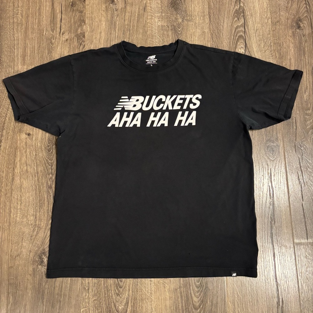 New Balance Buckets Aha Ha Ha Kawhi Leonard Fun Guy NB Black Shirt Mens Large
